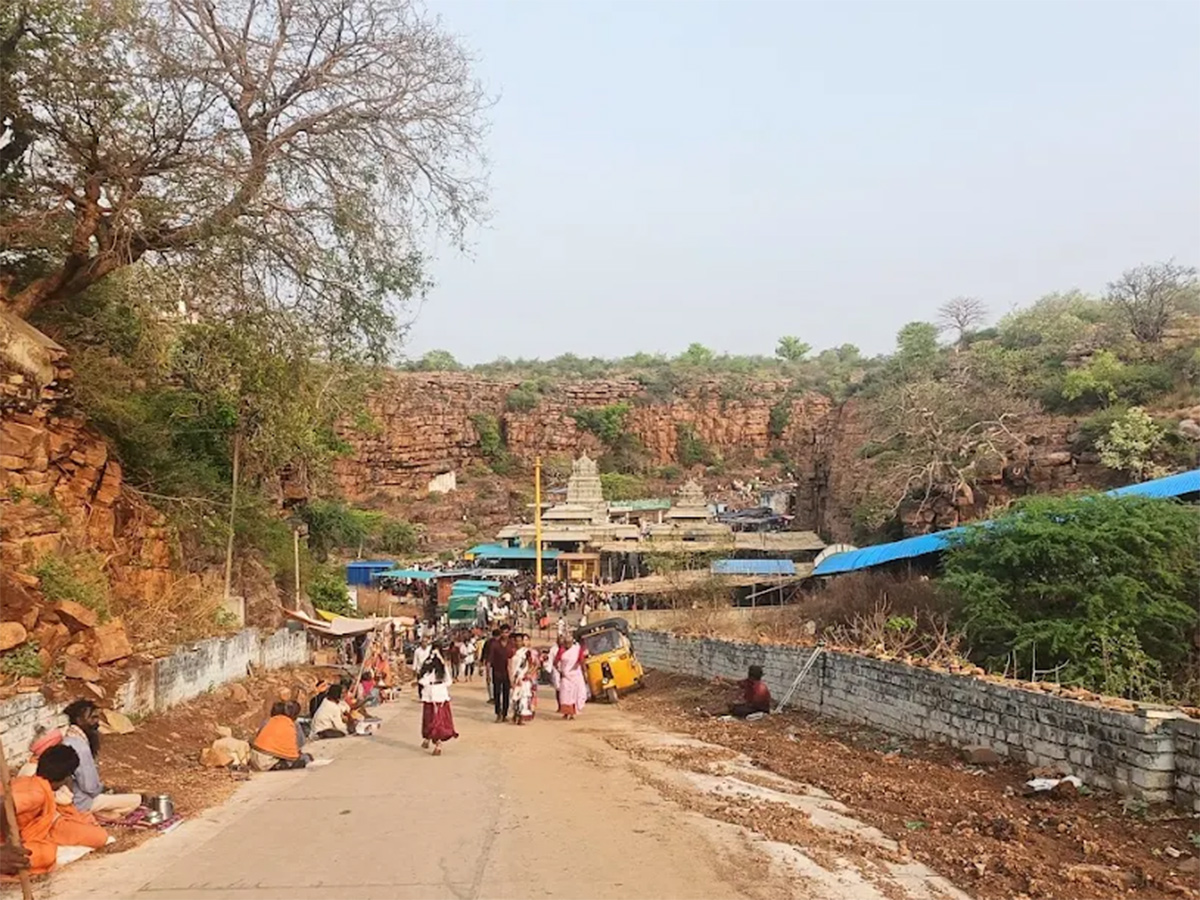 Maddileti Narasimha Swamy Temple R S Rangapuram in Kurnool District18