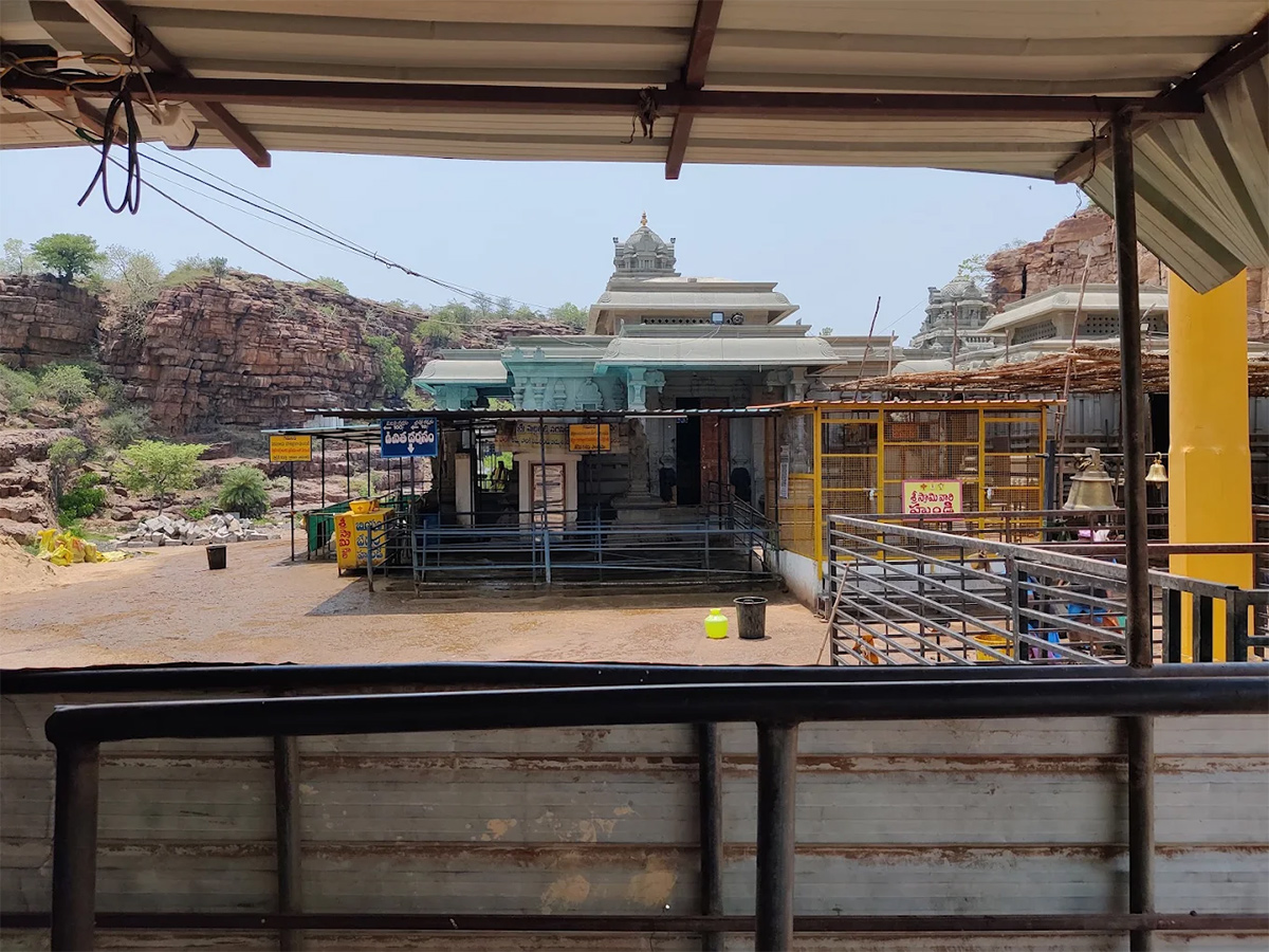 Maddileti Narasimha Swamy Temple R S Rangapuram in Kurnool District21