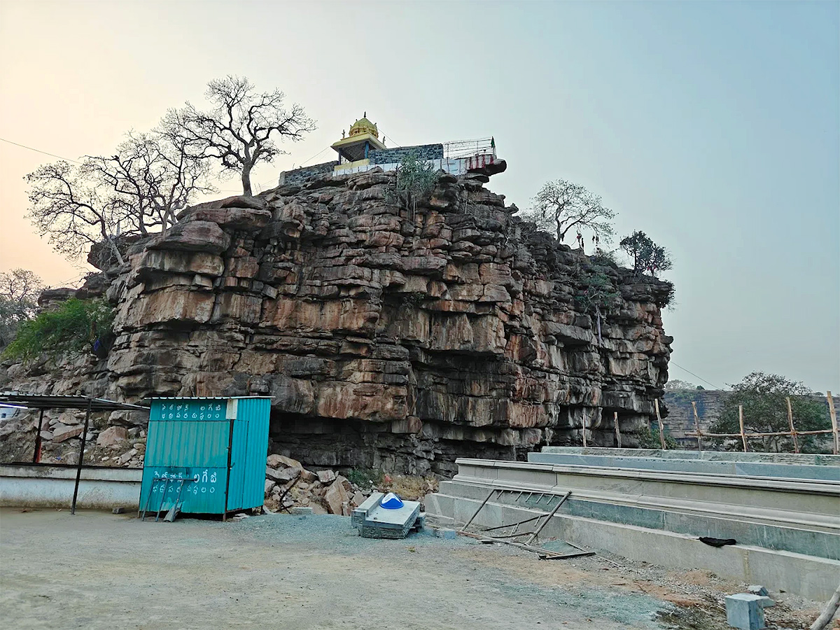Maddileti Narasimha Swamy Temple R S Rangapuram in Kurnool District23
