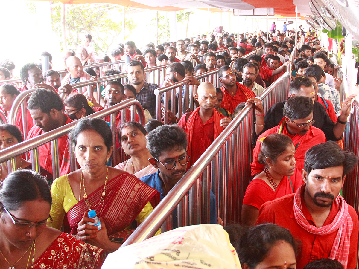 Vijayawada Kanaka Durgamma In Vijayadashami 20262