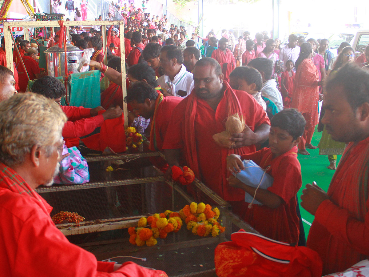 Vijayawada Kanaka Durgamma In Vijayadashami 202631