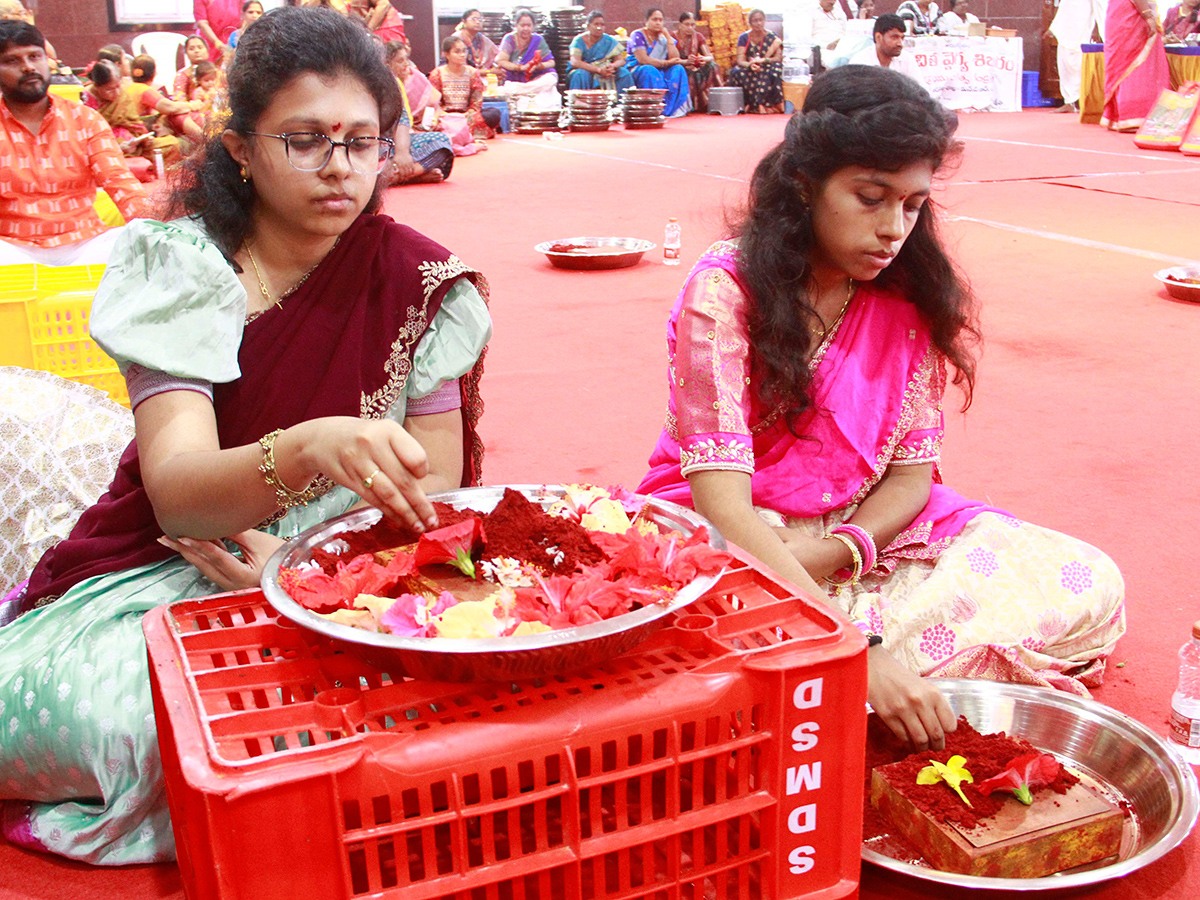 Vijayawada Kanaka Durgamma In Vijayadashami 20265