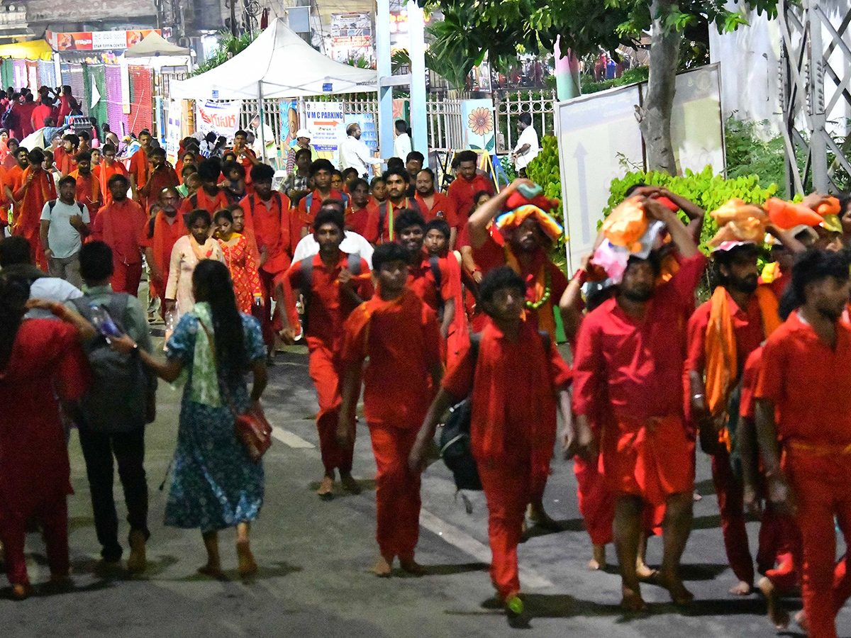 Vijayawada Kanaka Durgamma In Vijayadashami 20268