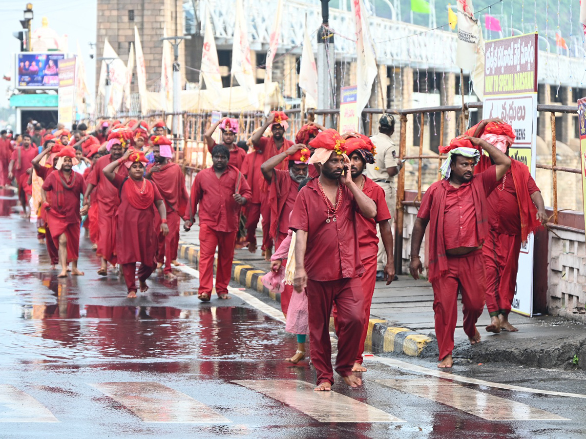 Vijayawada Kanaka Durgamma In Vijayadashami 20269