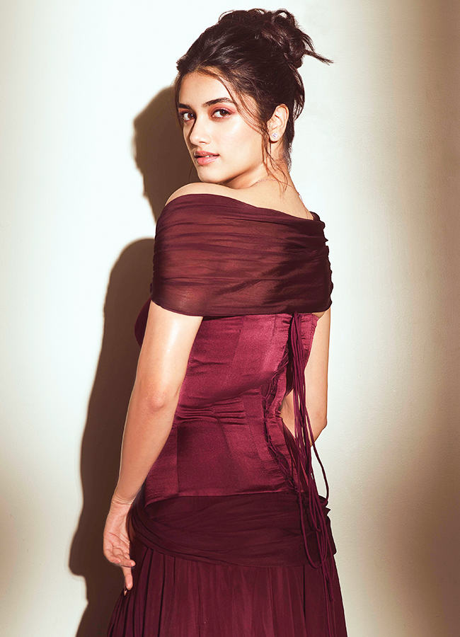 Bhagyashri Borse Photos 6