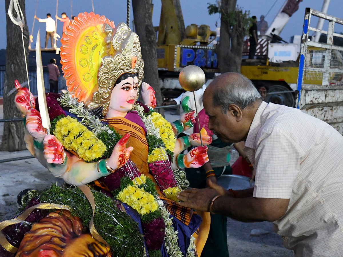 Durga Idol Immersion Begins At Tank Bund HD Photos9