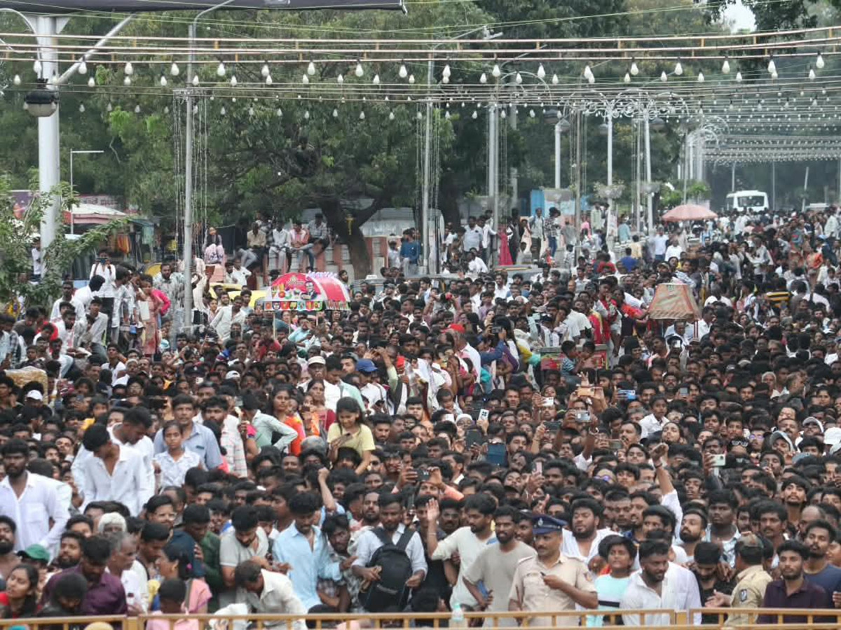 Dussehra Festival Celebrations At Balrama Gate of Mysore Palace17