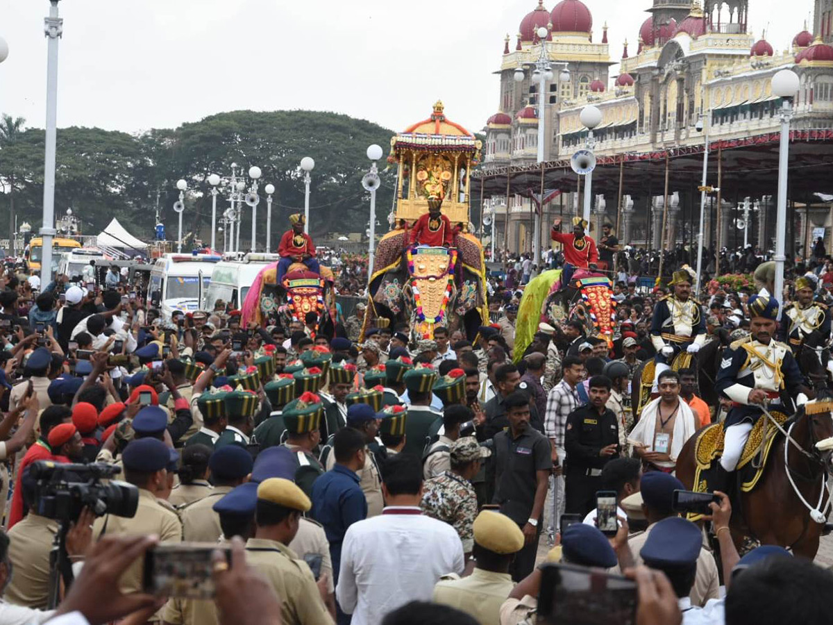 Dussehra Festival Celebrations At Balrama Gate of Mysore Palace2