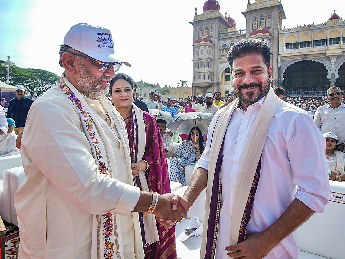 Dussehra Festival Celebrations At Balrama Gate of Mysore Palace3