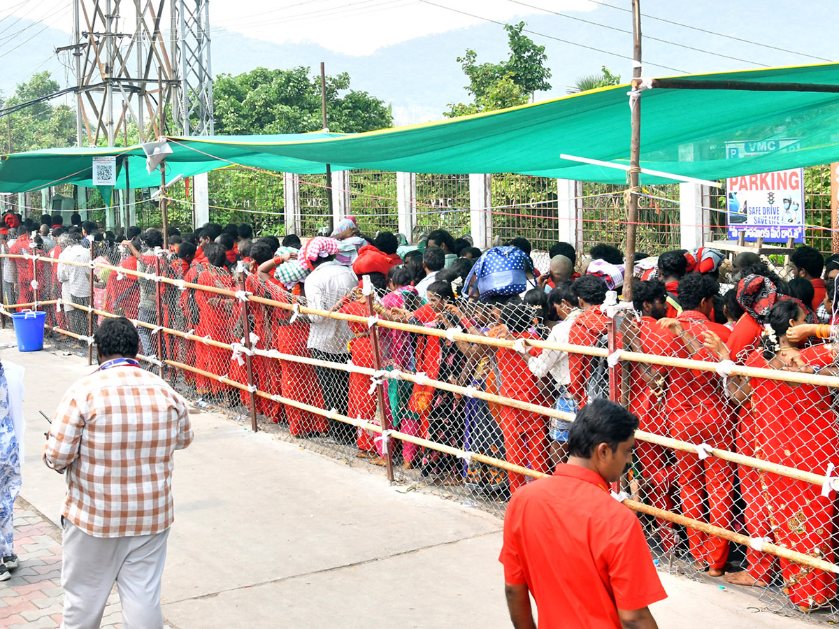 Heavy Devotees Rush : Bhavani Deeksha Viramanalu in Vijayawada15