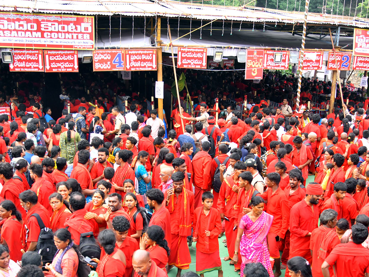Heavy Devotees Rush : Bhavani Deeksha Viramanalu in Vijayawada25
