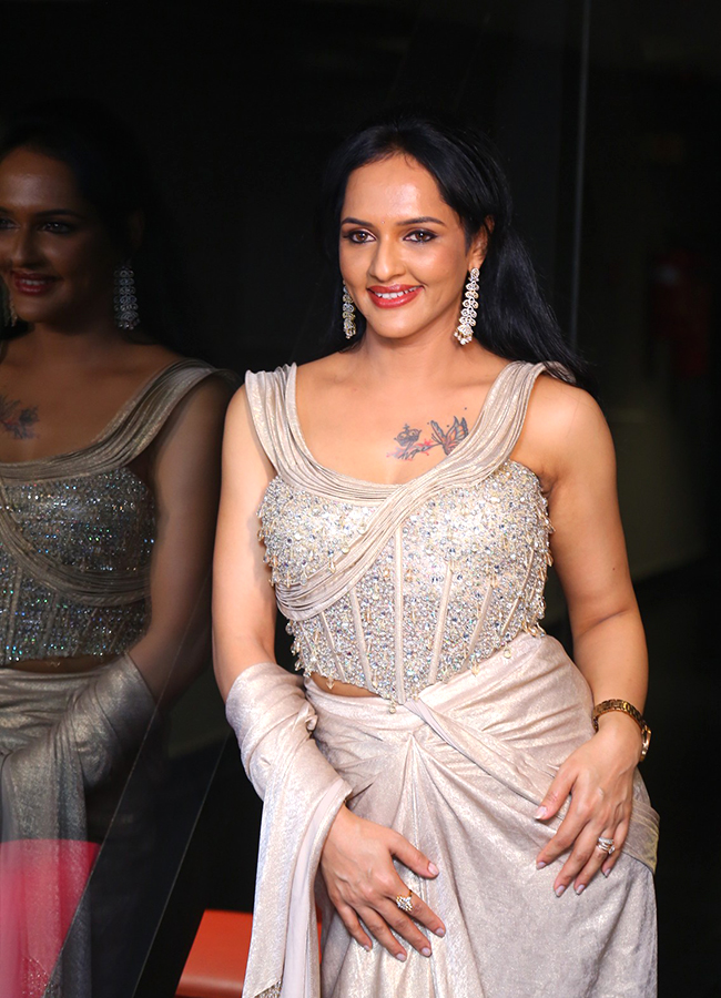 Jyoti Poorvaj In KilleR Movie Trailer Launch Event HD Photos19