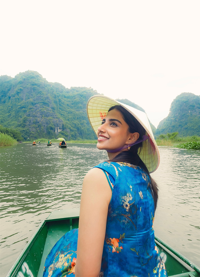 Meenakshi Chaudhary Enjoys Vietnam Trip Viral Photos5