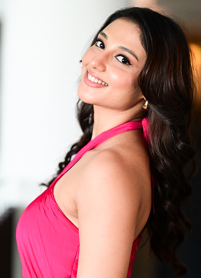 Ritika Nayak Beautiful Photos 9