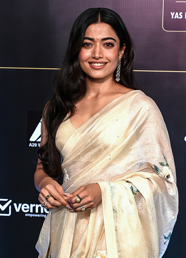 IIFA Awards Press Conference in Mumbai14