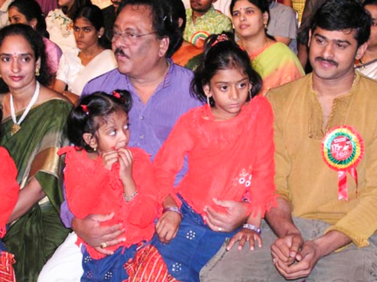 Birthday Special: Prabhas cute photos with sister goes viral12