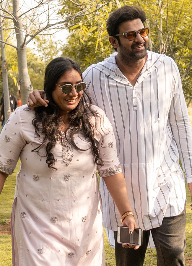 Birthday Special: Prabhas cute photos with sister goes viral6