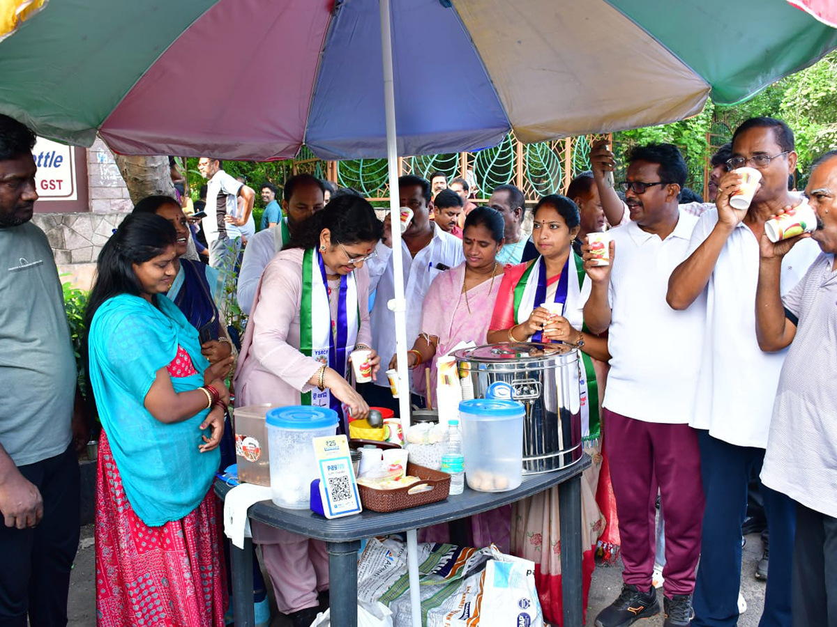 Intense Election Campaigning by YSRCP in Andhra Pradesh10