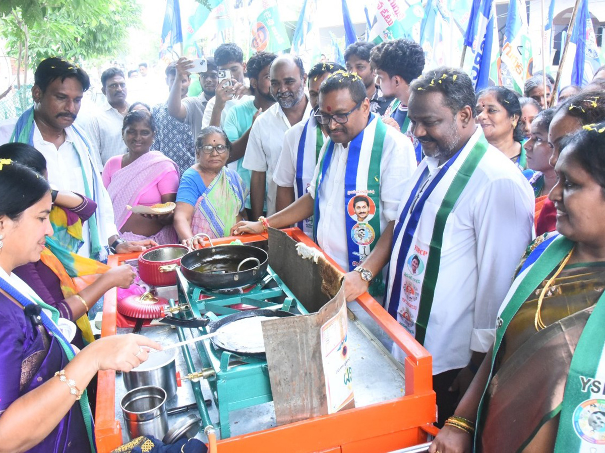 Intense Election Campaigning by YSRCP in Andhra Pradesh18