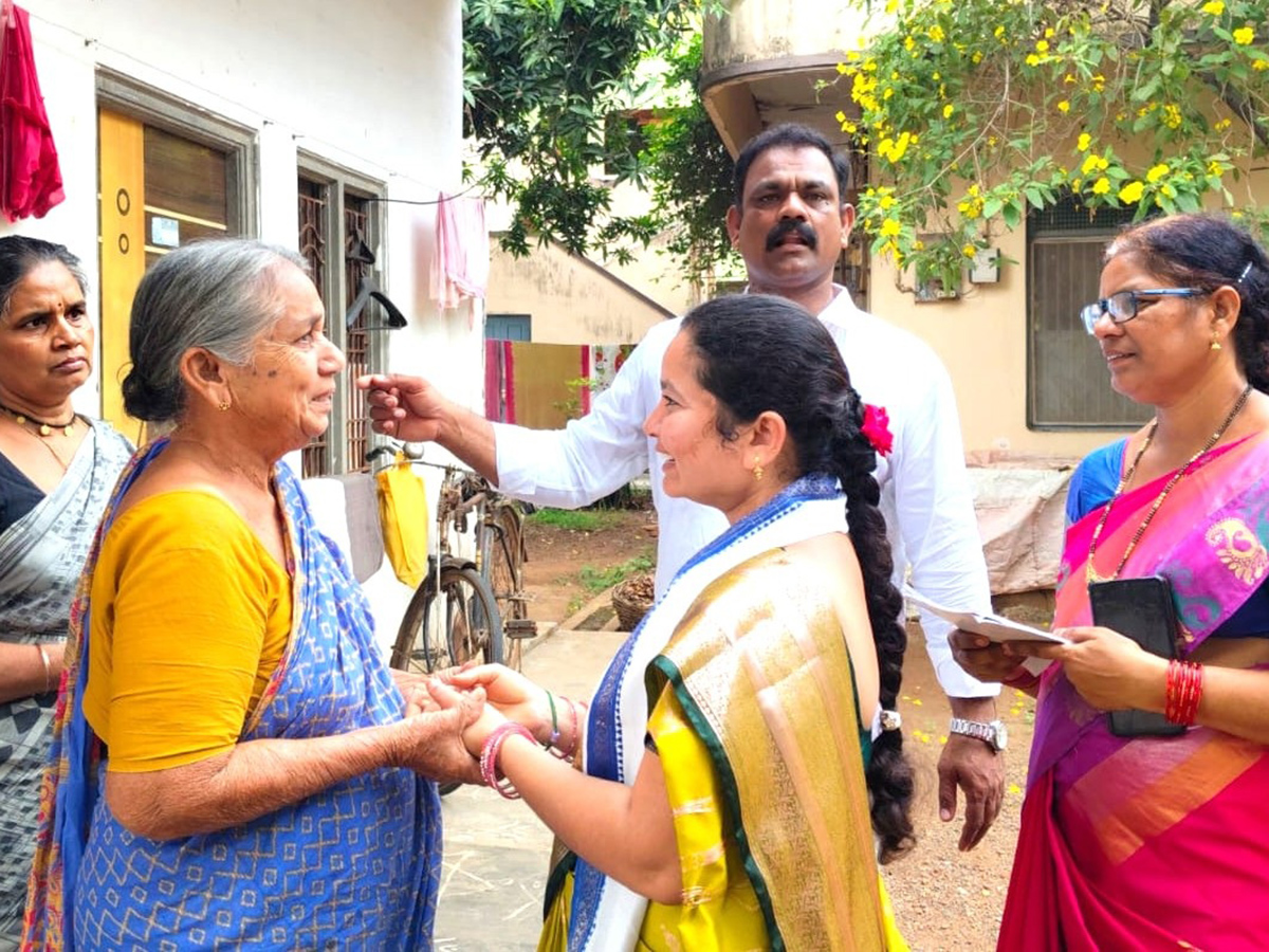 Intense Election Campaigning by YSRCP in Andhra Pradesh6