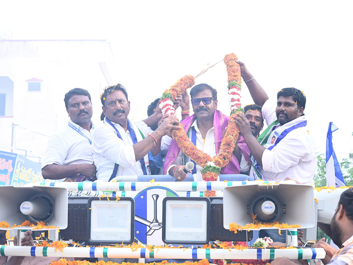 Intense Election Campaigning by YSRCP in Andhra Pradesh7