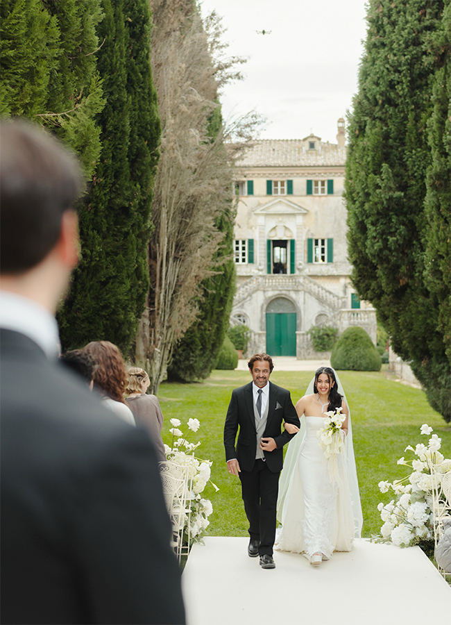 Arjun Sarja Younger Daughter Anjana Wedding in Italy11