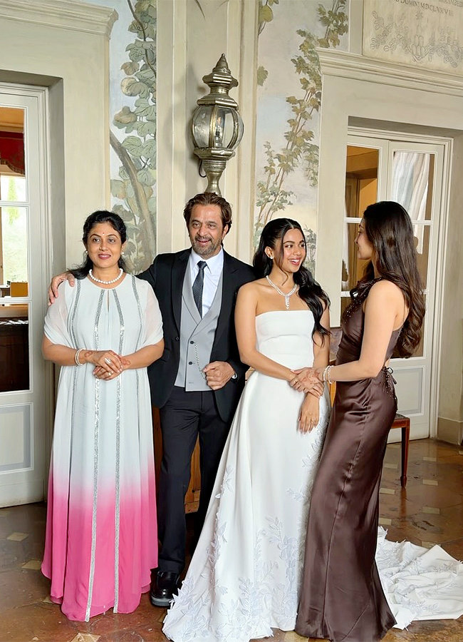 Arjun Sarja Younger Daughter Anjana Wedding in Italy18
