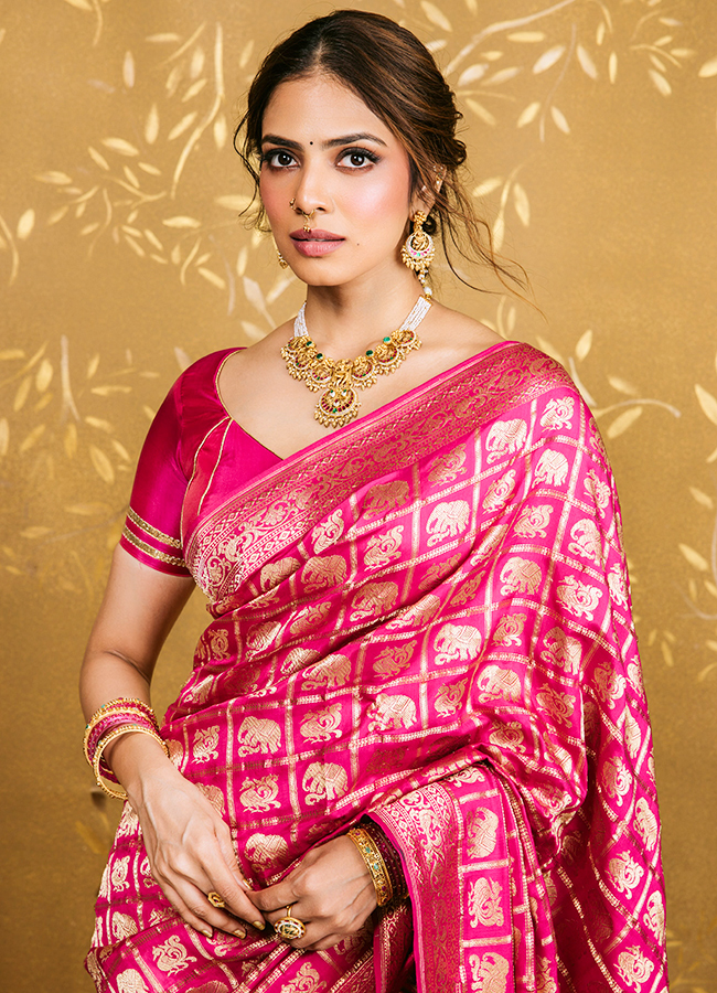 Malavika Mohanan Stuns in Red Dress11