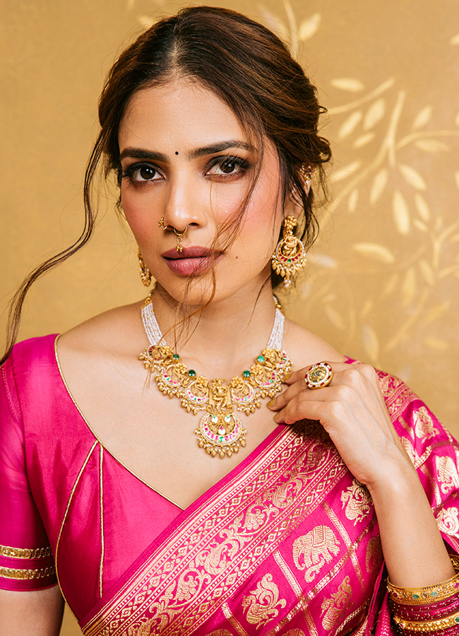 Malavika Mohanan Stuns in Red Dress12