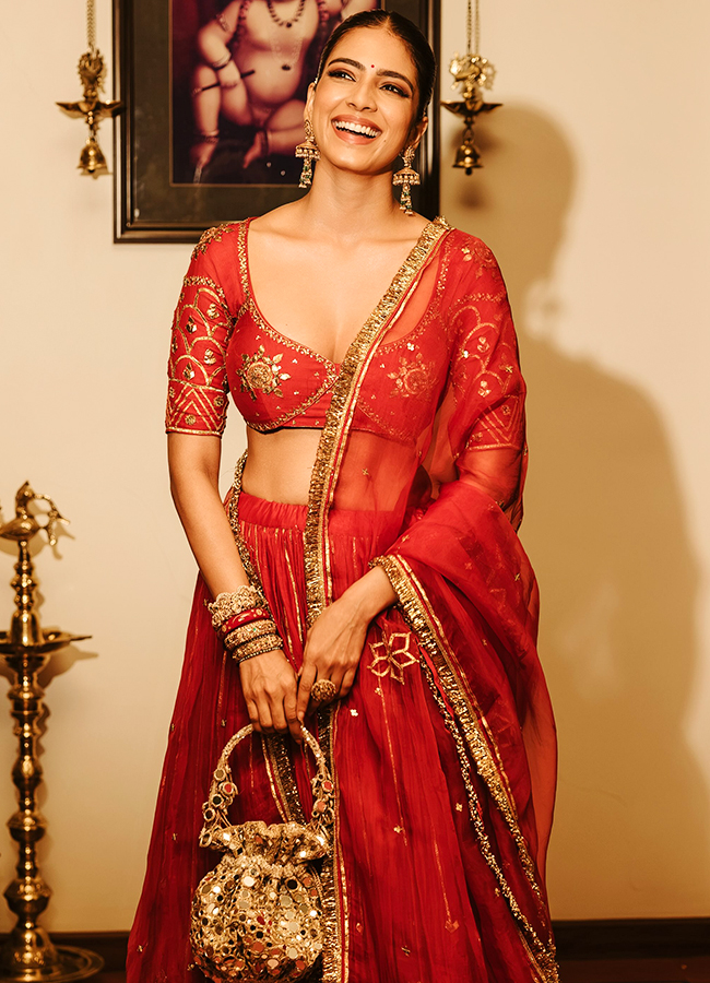 Malavika Mohanan Stuns in Red Dress8
