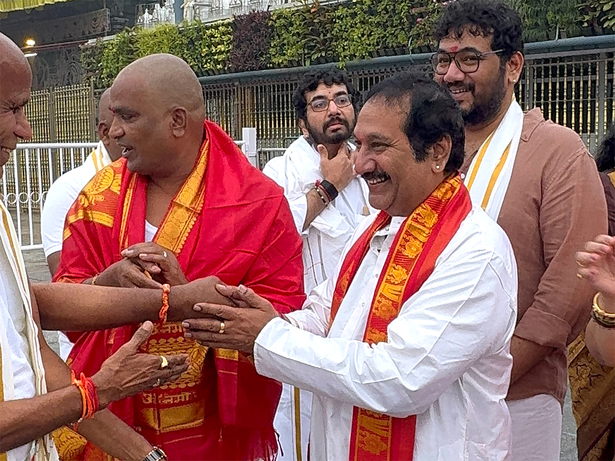 Singer Mano Visited Tirumala Venkateswara Temple9