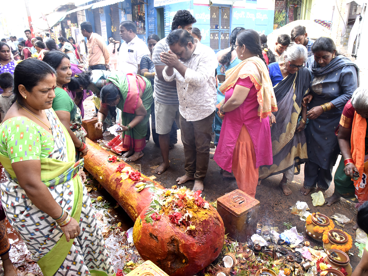 Sri Pydithalli Ammavari Jatara 2026 in Vizianagaram Photo Gallery20