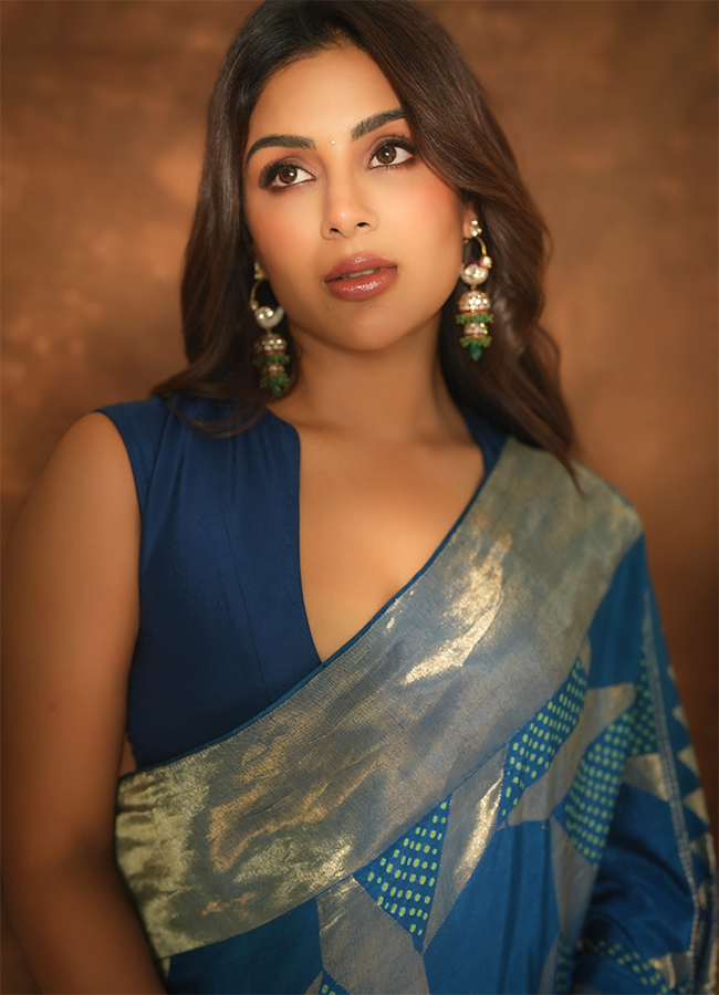 Tollywood Actress Samyuktha Viral Photos5