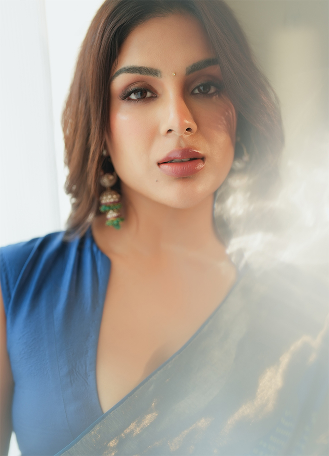 Tollywood Actress Samyuktha Viral Photos8