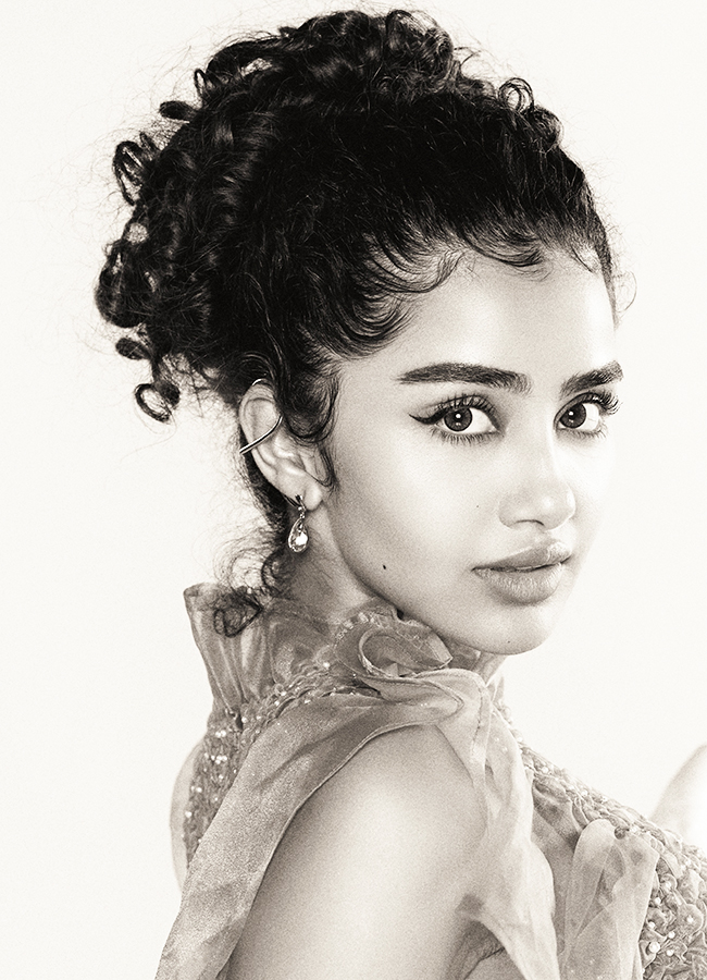 Anupama Parameswaran Beautiful Photos13