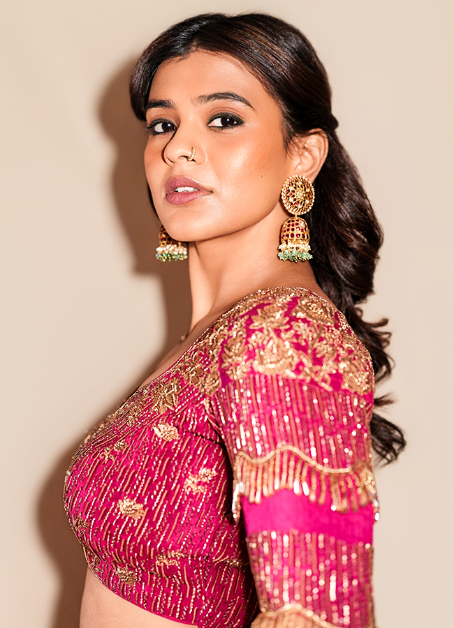 hebah patel latest photos11
