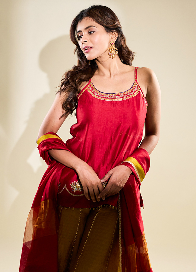 hebah patel latest photos5
