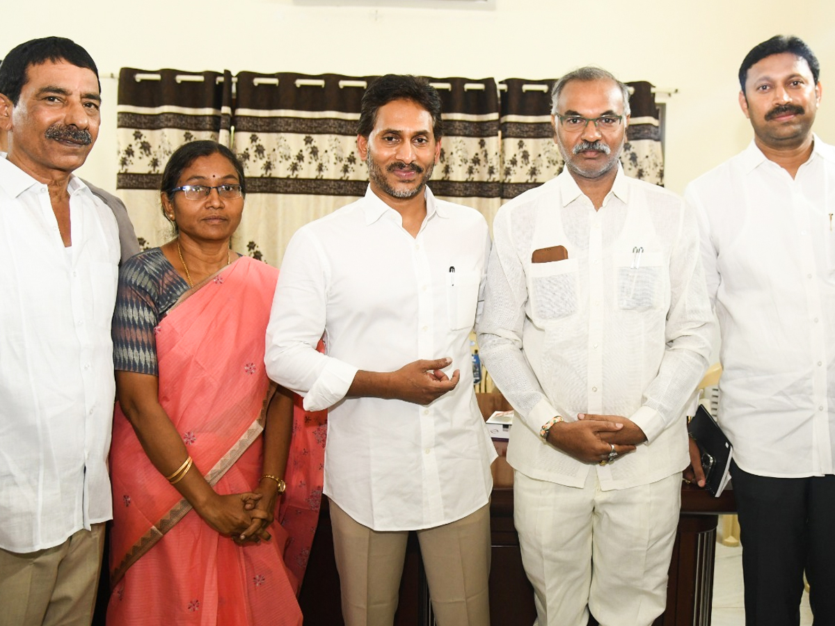 YS Jagan Mohan Reddy to Visit Pulivendula Today Photos7