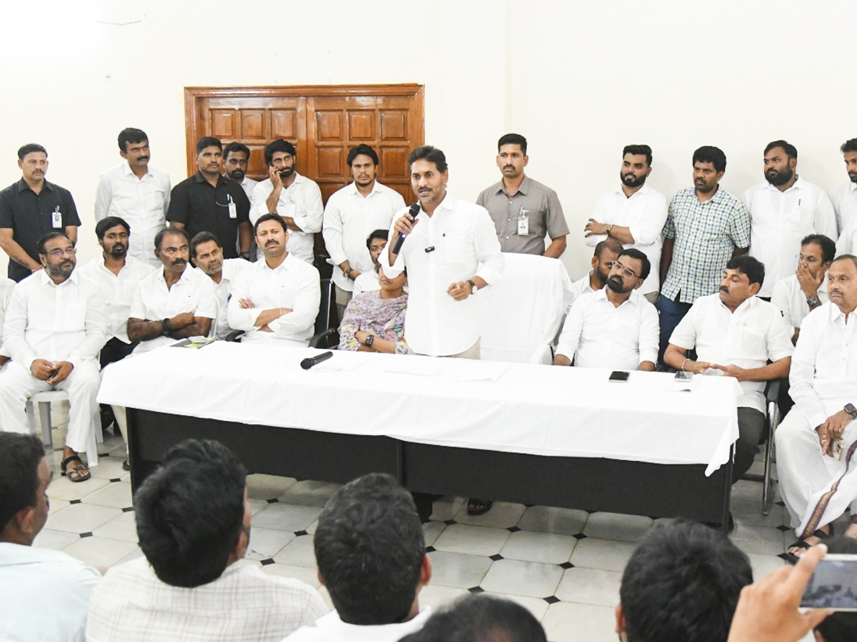 YS Jagan Mohan Reddy to Visit Pulivendula Today Photos9