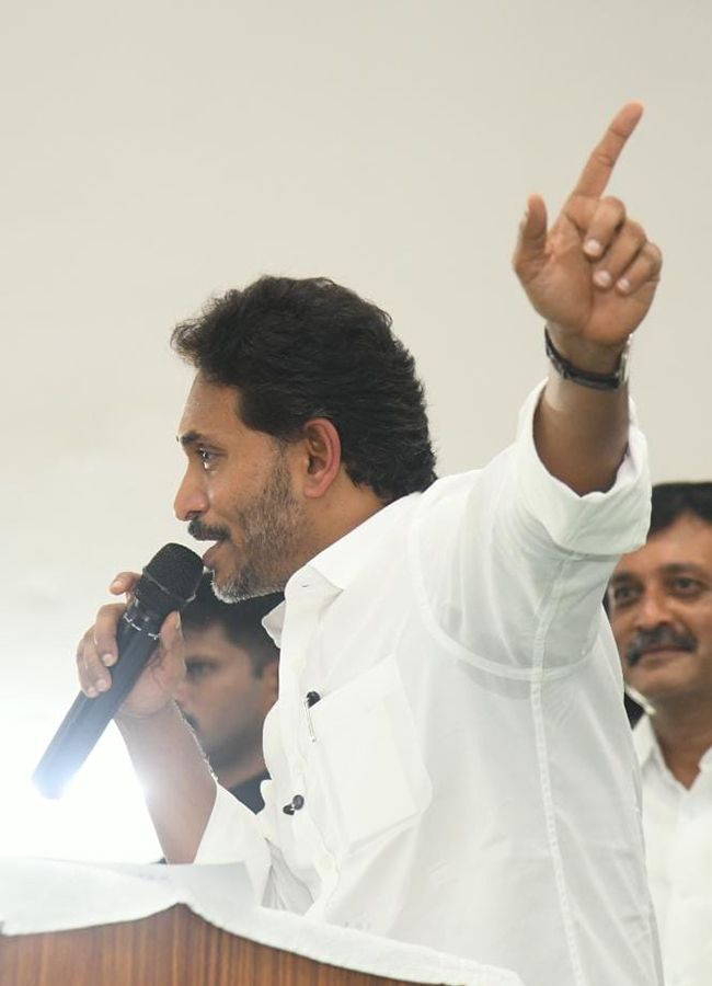 YS Jagan Mohan Reddy to Visit Pulivendula Today Photos19
