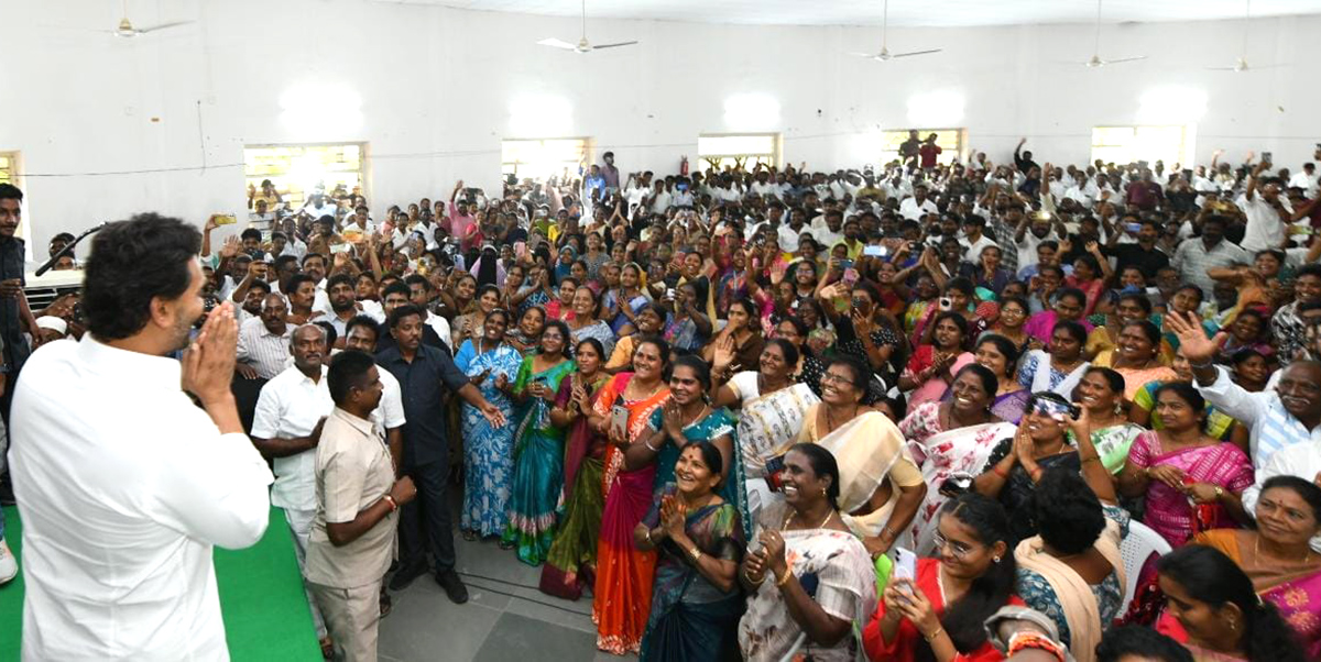 YS Jagan Mohan Reddy to Visit Pulivendula Today Photos6