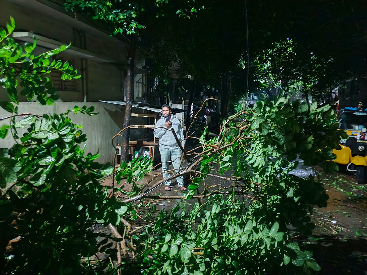 Arnab Cyclone Wreaks Havoc in Visakhapatnam Today Photos10