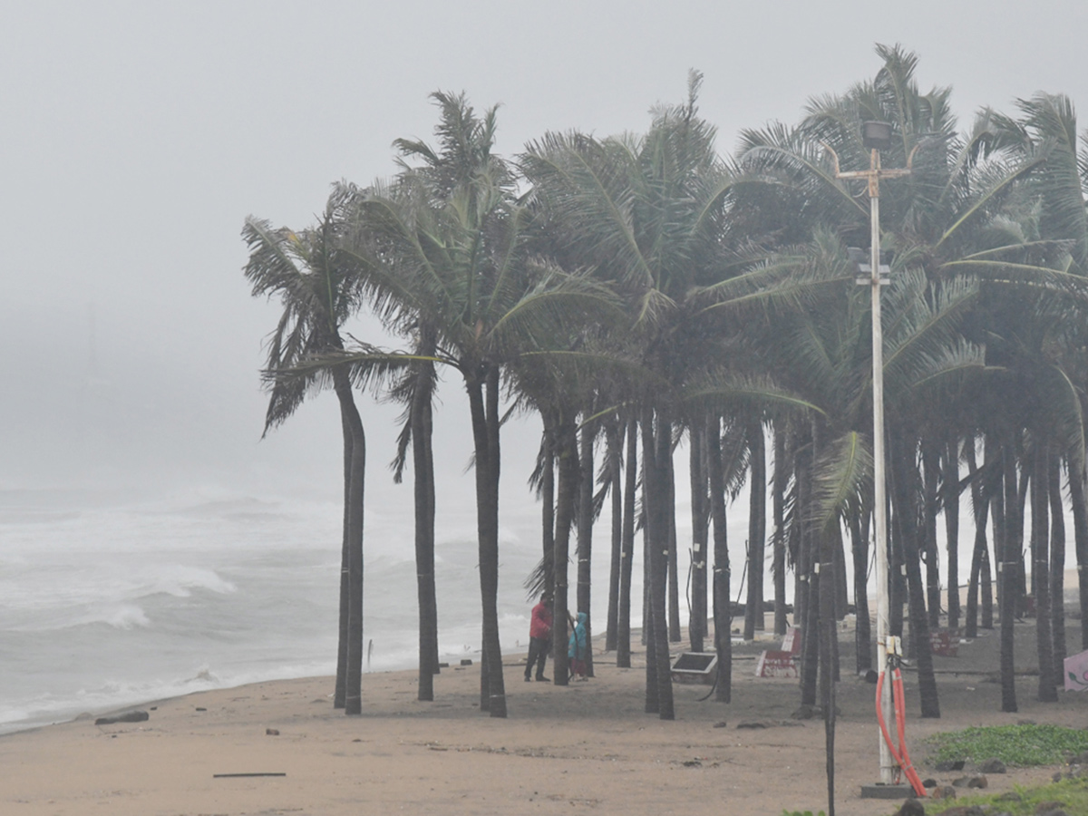 Arnab Cyclone Wreaks Havoc in Visakhapatnam Today Photos17