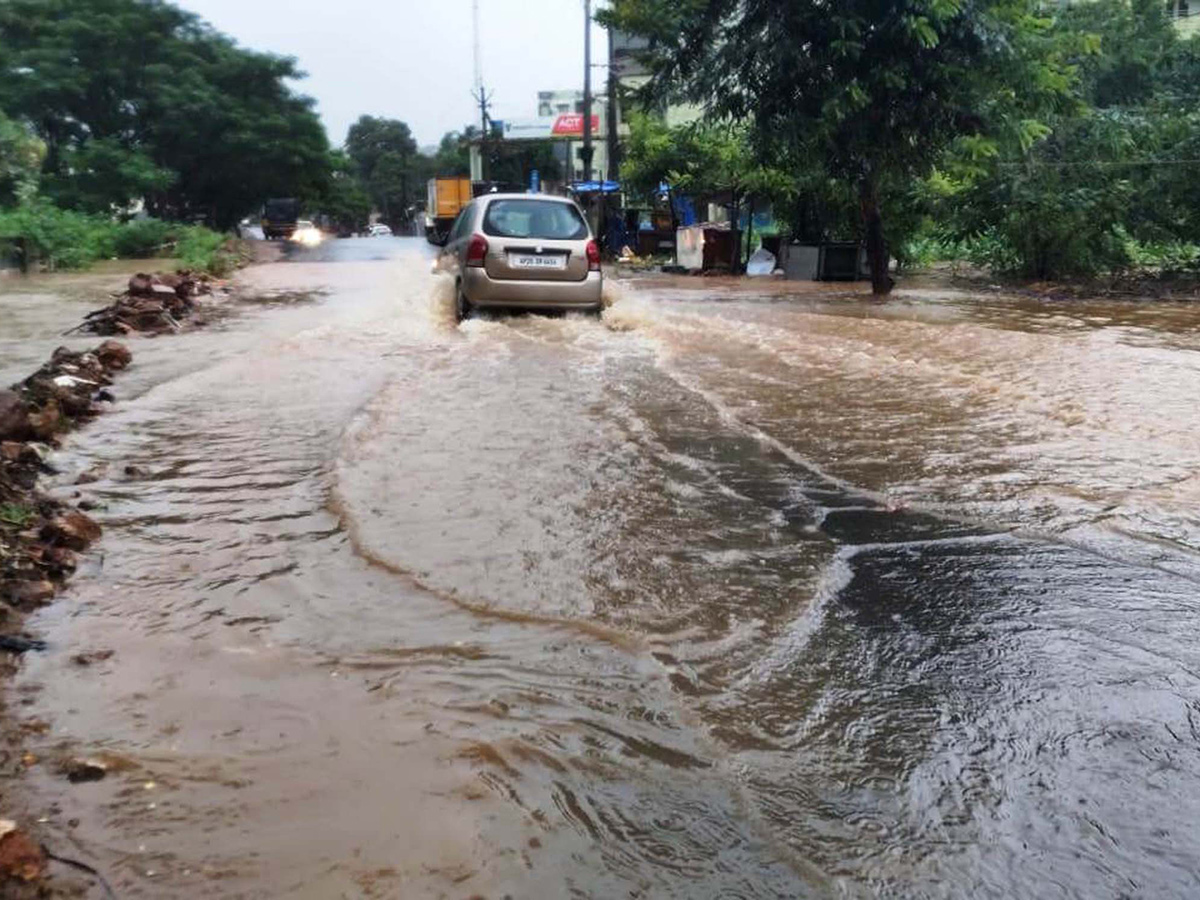 Arnab Cyclone Wreaks Havoc in Visakhapatnam Today Photos23