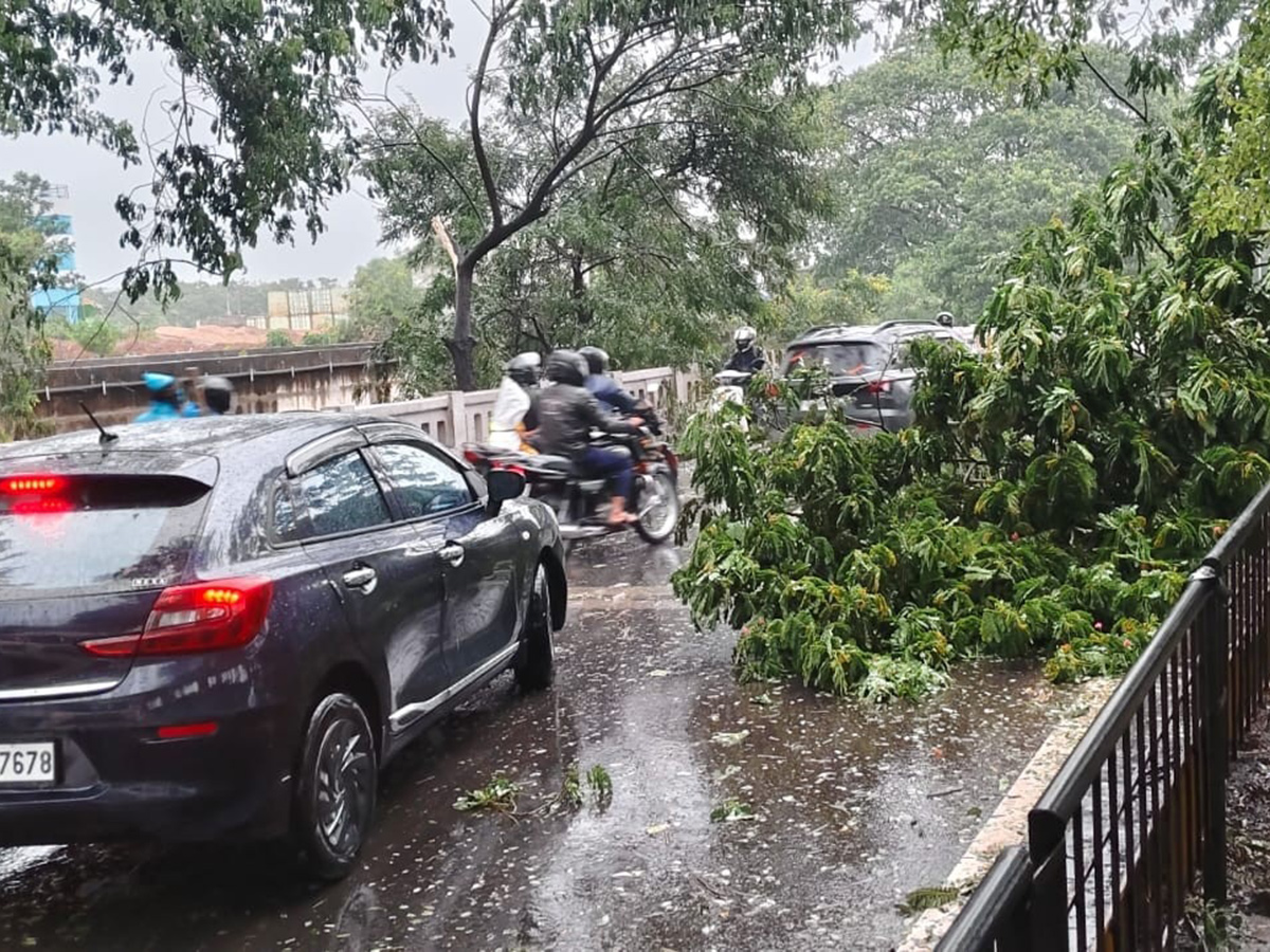 Arnab Cyclone Wreaks Havoc in Visakhapatnam Today Photos32