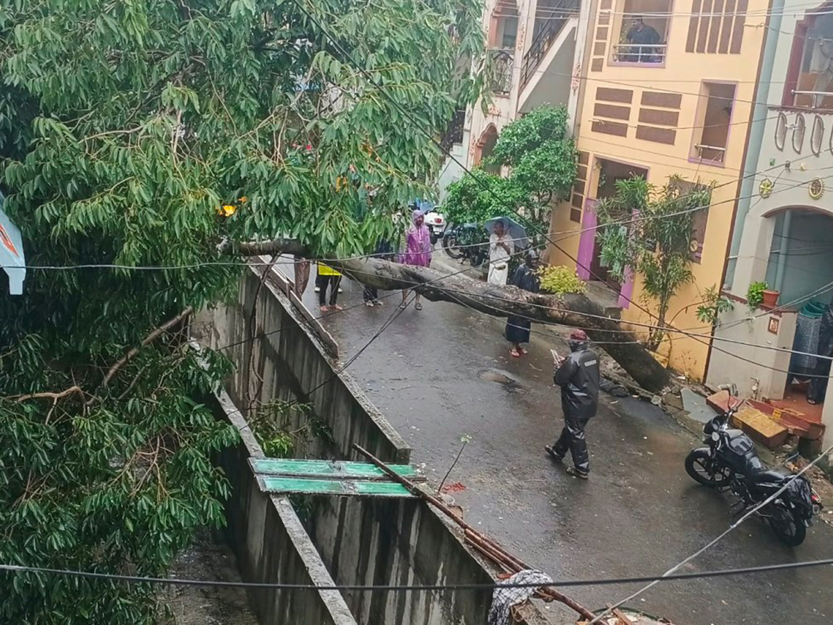 Arnab Cyclone Wreaks Havoc in Visakhapatnam Today Photos45