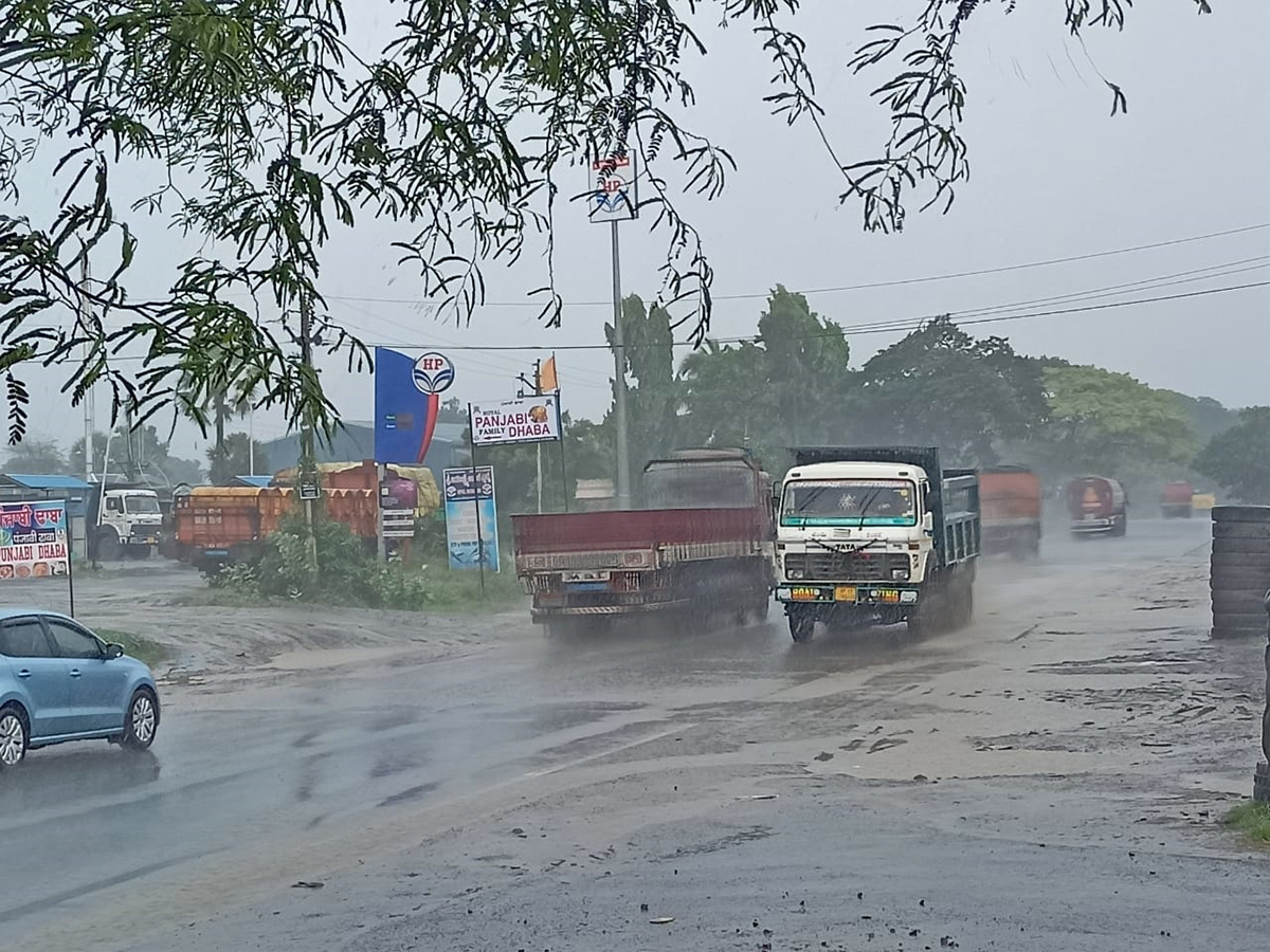 Devastation caused by Cyclone Arnab in AP Today10