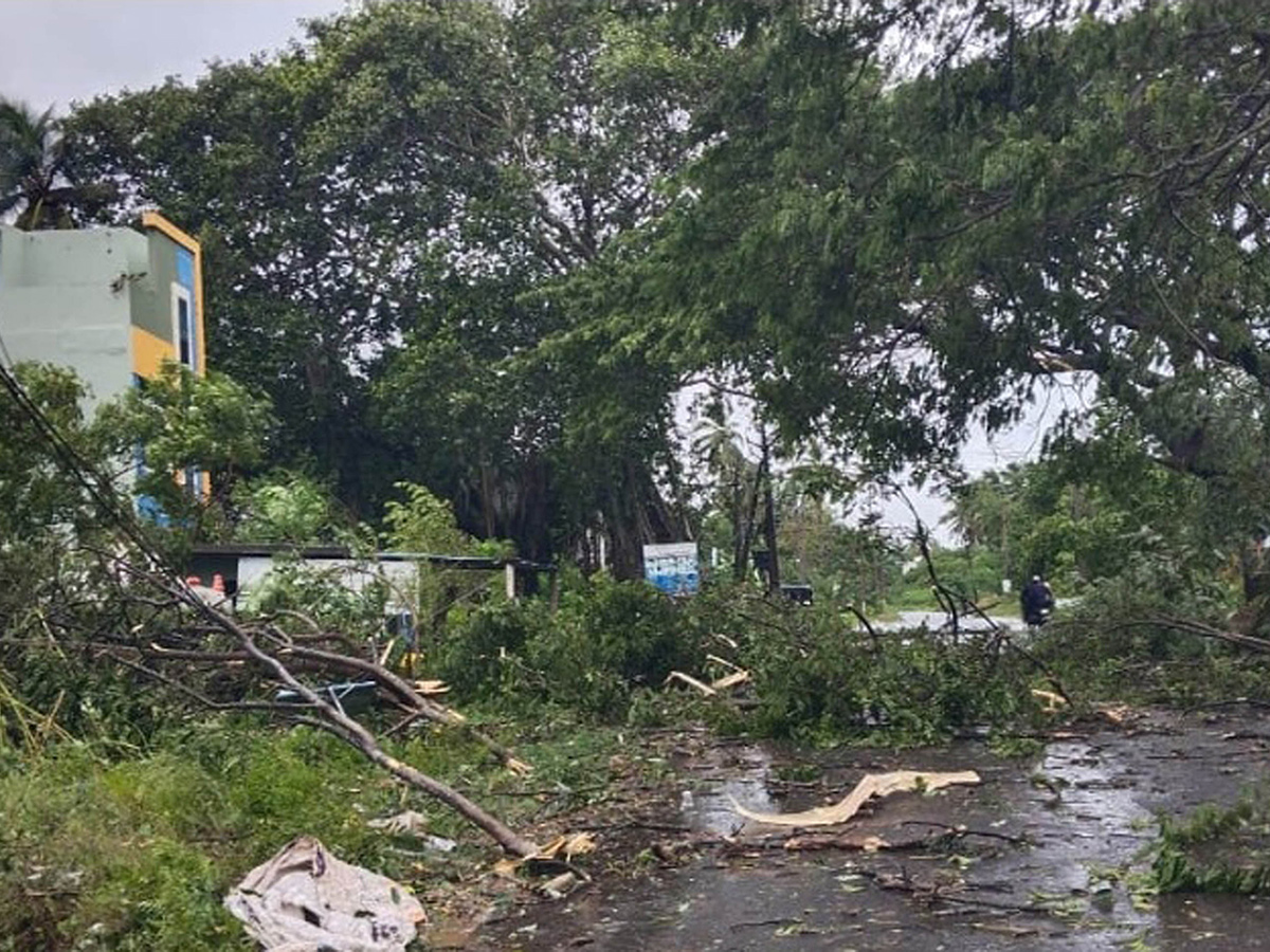 Devastation caused by Cyclone Arnab in AP Today12