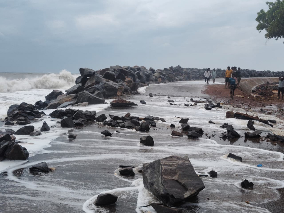 Devastation caused by Cyclone Arnab in AP Today15