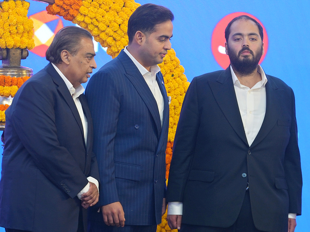 Jio Platforms National Stock Exchange Ceremony in Mumbai6